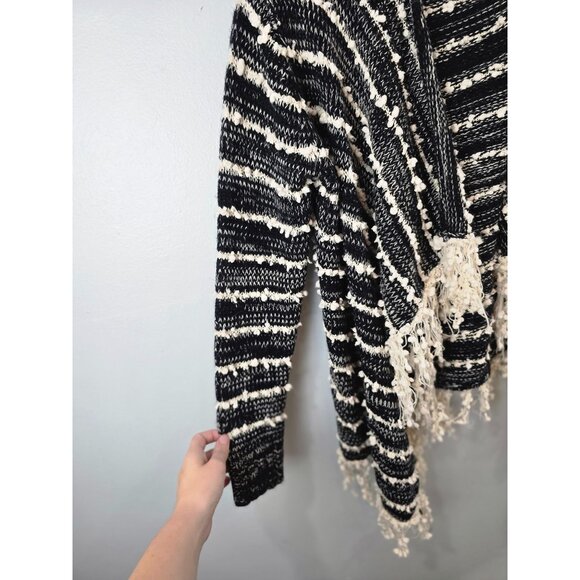 Le Fee Verte Cardigan Women's S Black White Popcorn Sweater Anthropologie Fringe - Picture 5 of 11